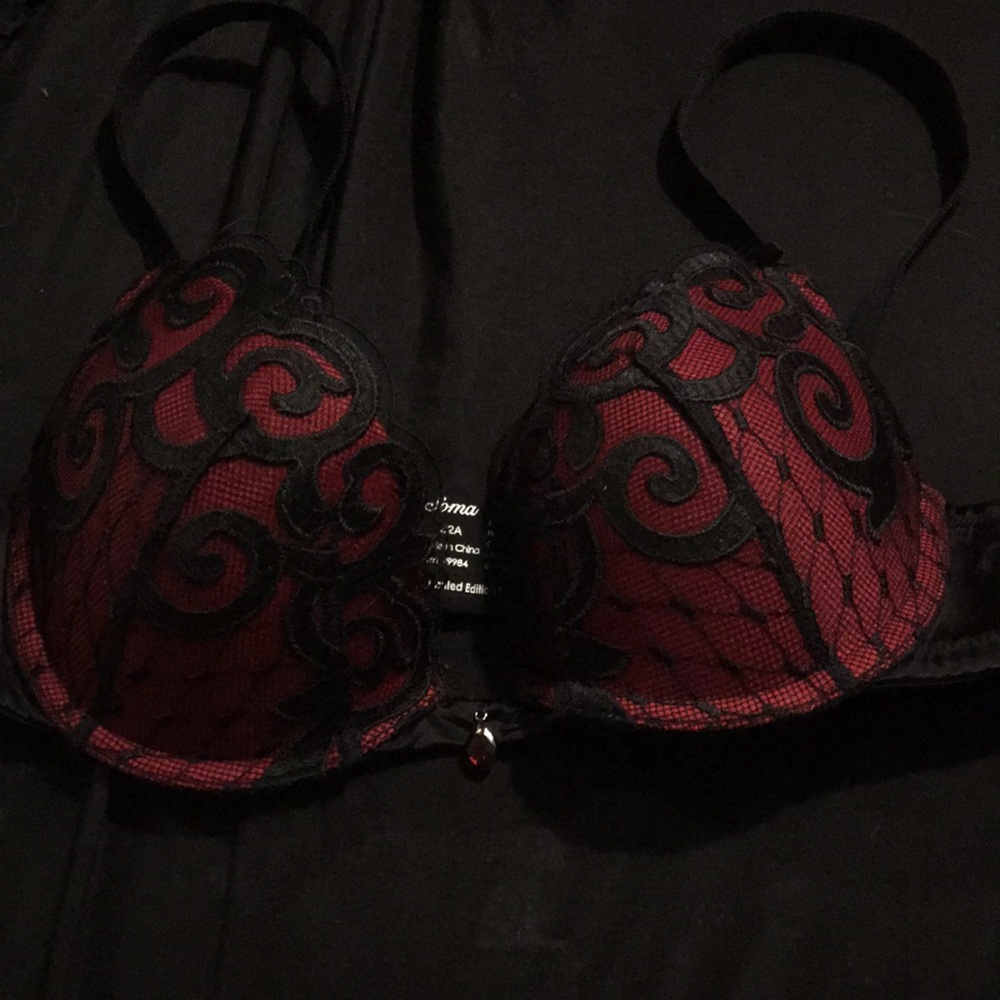 ❣️Limited edition Splendor push up Soma bra❣️